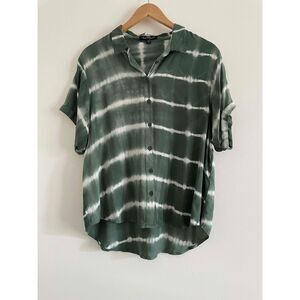 Velvet Heart Womens Green Tie Dye Short Sleeve Button Up Collared Casual Shirt M